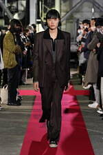 リトルビッグ 2022-23年秋冬コレクション - 月夜の渋谷に映える、大人のストリートルック｜写真51