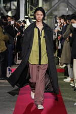 リトルビッグ 2022-23年秋冬コレクション - 月夜の渋谷に映える、大人のストリートルック｜写真54