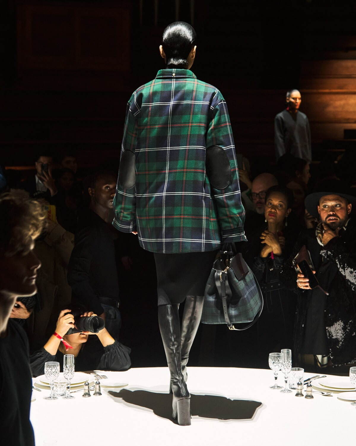 バーバリー(BURBERRY) 2022-23年秋冬ウィメンズコレクション  - 写真28