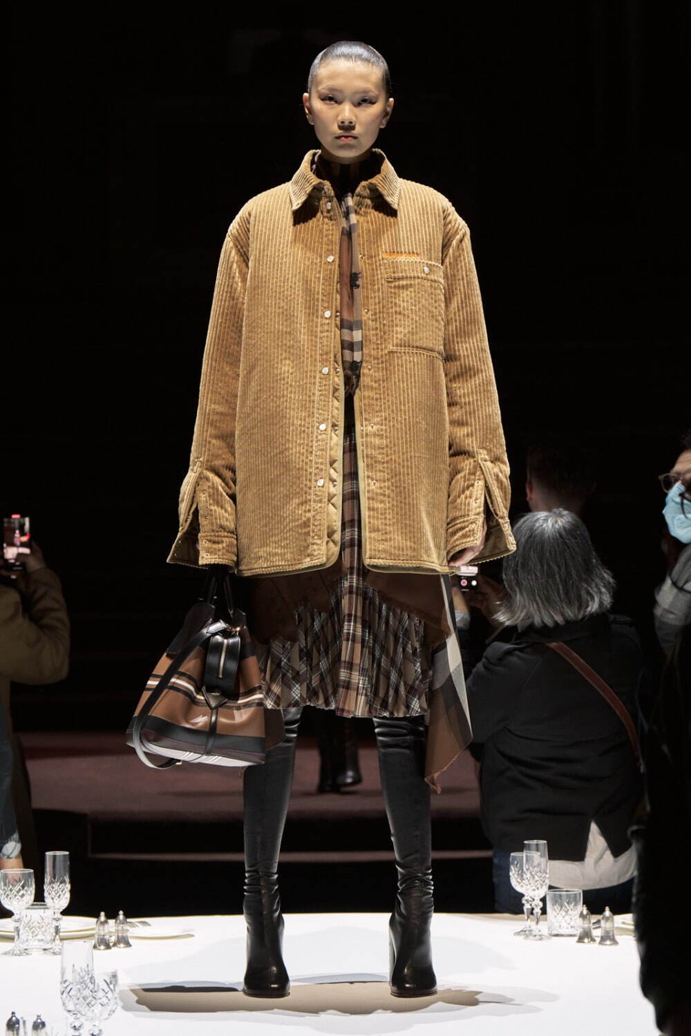 バーバリー 2022-23年秋冬<span>コレクション</span> - 写真39
