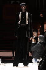 バーバリー2022年秋冬ウィメンズコレクション - 英国に潜む冒険心｜写真99