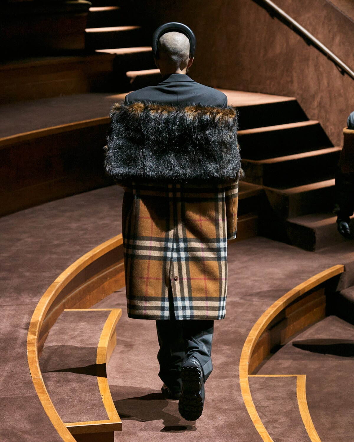 バーバリー(BURBERRY) 2022-23年秋冬メンズコレクション  - 写真79