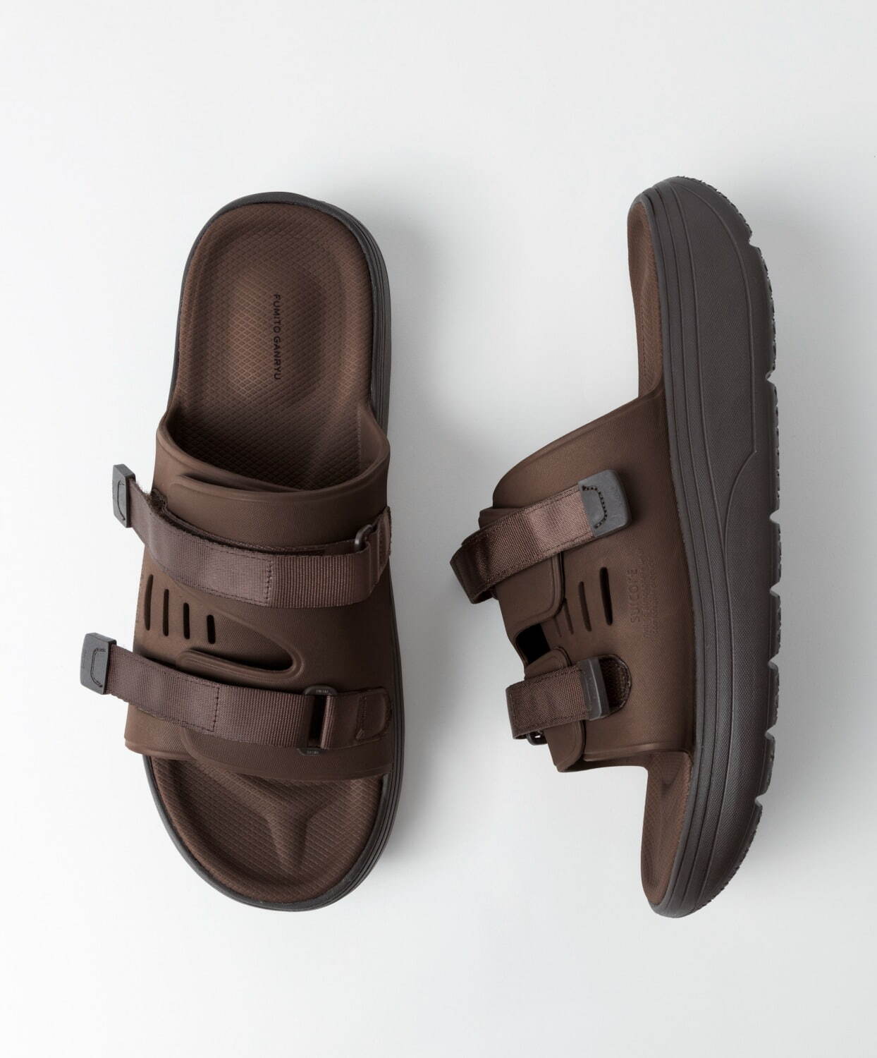 「SUICOKE URICH for FUMITO GANRYU」17,600円