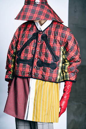 メグミウラ ワードローブ 22-23年秋冬コレクション - 色と個性が交差する服｜写真19