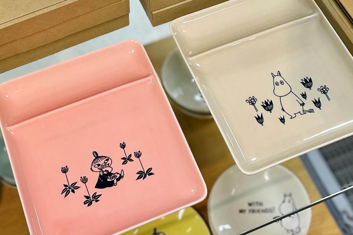 「北欧屋台」大丸神戸店で、ムーミンやリサ・ラーソンのグッズ＆ヴィンテージ陶器など北欧雑貨が集結