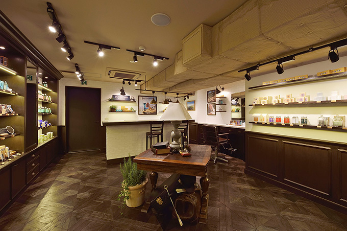 ロクシタン世界初のメンズフロア「ロクシタン オム」、11月新宿店にオープン | 写真