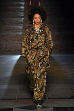 フミエ タナカ 2022-23年秋冬コレクション - 歩みを止めず、希望へと向かう｜写真6