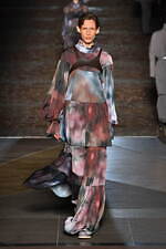 フミエ タナカ 2022-23年秋冬コレクション - 歩みを止めず、希望へと向かう｜写真15