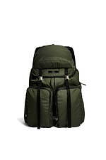 タトラス初のバッグ、“ダウンウェア”着想のメタルパーツ付きナイロントートやバックパック｜写真7