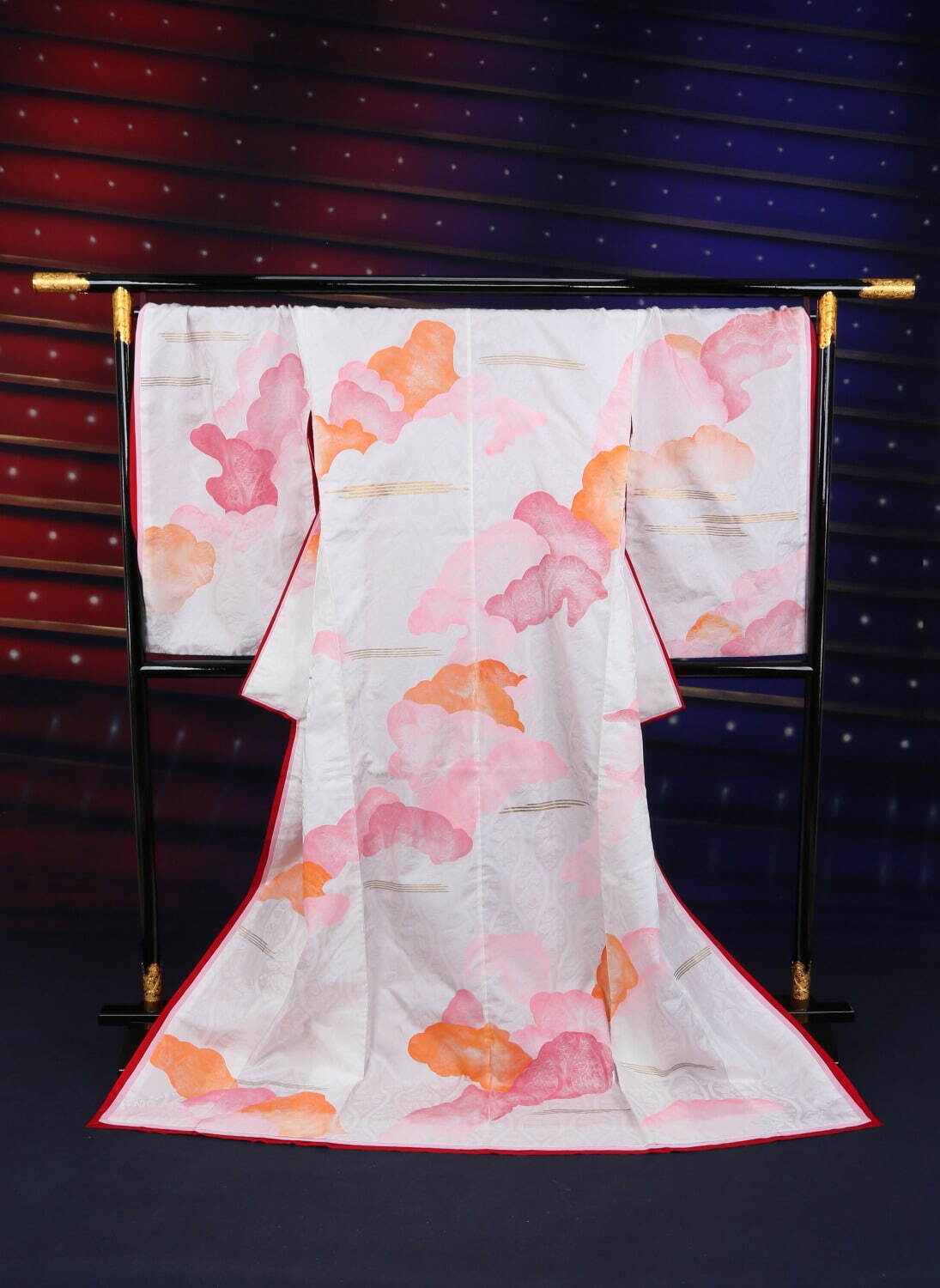 特別展「華麗なる宝塚歌劇衣装の世界」神戸ファッション美術館で、ドレスやデザイン画など約120点｜写真4