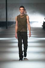 N21 2022-23年秋冬コレクション - ファッションの物語を今日的に“アップデート”｜写真8