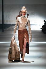 N21 2022-23年秋冬コレクション - ファッションの物語を今日的に“アップデート”｜写真15