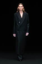 ドレスドアンドレスド 2022年秋冬コレクション - 恋人たち、〈無〉の身体｜写真3