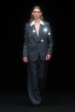 ドレスドアンドレスド 2022年秋冬コレクション - 恋人たち、〈無〉の身体｜写真11