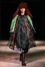 タオ 2022-23年秋冬コレクション - 優しくも強い、色柄が溢れる世界｜写真11