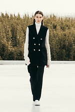 チノ 2022-23年秋冬ウィメンズコレクション - 自然の“画一的でない表情”に美学を求めて｜写真5