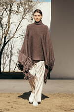 チノ 2022-23年秋冬ウィメンズコレクション - 自然の“画一的でない表情”に美学を求めて｜写真27