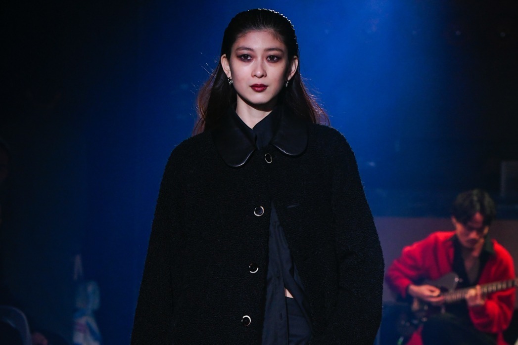 アニムス 2022年秋冬コレクション - 女性性に凛々しさを重ねて