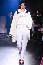 アニムス 2022年秋冬コレクション - 女性性に凛々しさを重ねて｜写真1