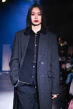 アニムス 2022年秋冬コレクション - 女性性に凛々しさを重ねて｜写真4