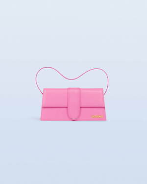 ジャックムス(JACQUEMUS) エンベロープ型バッグ｜写真1