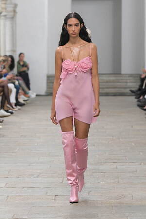 エルマンノ シェルヴィーノ(ERMANNO SCERVINO) 2023年春夏ウィメンズコレクション  - 写真29