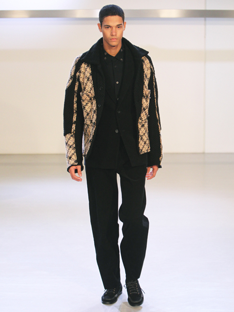 イッセイ ミヤケ 2010-2011A/W ‐ コーヒーの香るコレクション