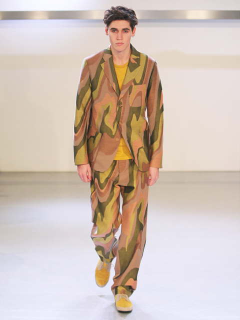 ISSEYMIYAKE10AW013.jpg