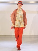 イッセイ ミヤケ 2010-2011A/W ‐ コーヒーの香るコレクション｜写真2