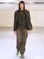 イッセイ ミヤケ 2010-2011A/W ‐ コーヒーの香るコレクション｜写真23