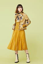 ユキ トリヰ 2022-23年秋冬コレクション、秋冬を楽しく彩るミックススタイル｜写真29