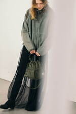 ハイク×ポーターのコラボ第2弾、巾着型ショルダーバッグを“くすみカラー＆ブラック”の全3色で｜写真18