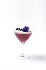 ダンヒルバー初夏の限定カクテル、メロンクリームソーダやいちごポップコーンフレーバー｜写真4