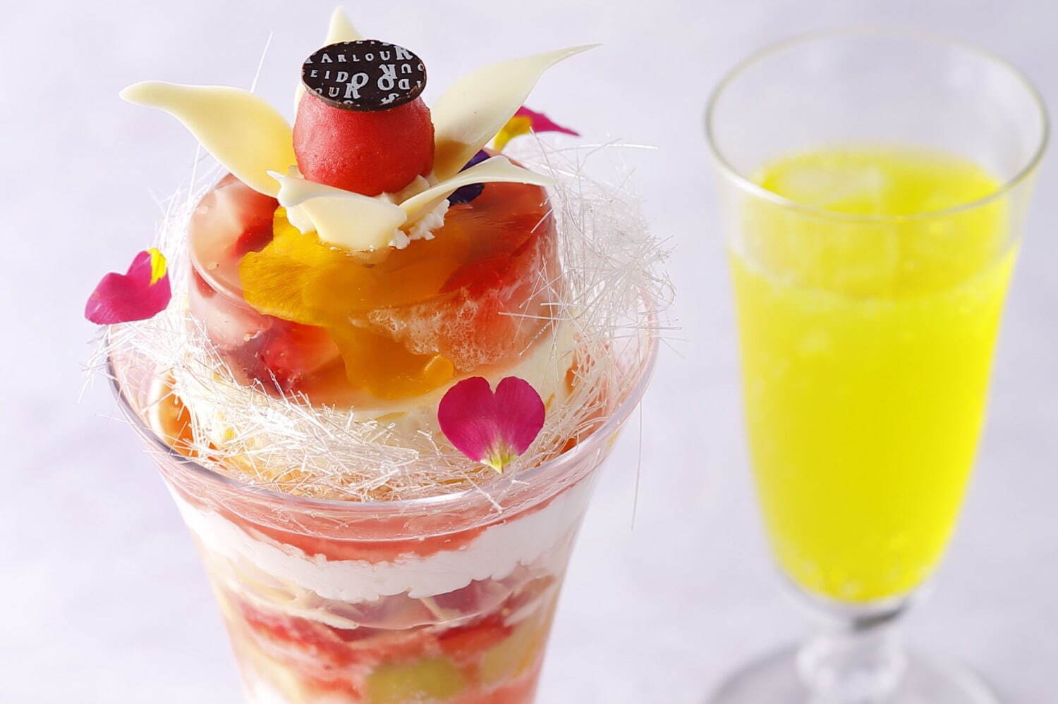 資生堂パーラー そごう横浜,資生堂パーラー サロン・ド・カフェ ラゾーナ川崎,資生堂パーラー ザ・ハラジュク,資生堂パーラー ジェイアール名古屋タカシマヤ,資生堂パーラー 横浜タカシマヤ,資生堂パーラー 日本橋タカシマヤS・C 本館「花模様のババロア」