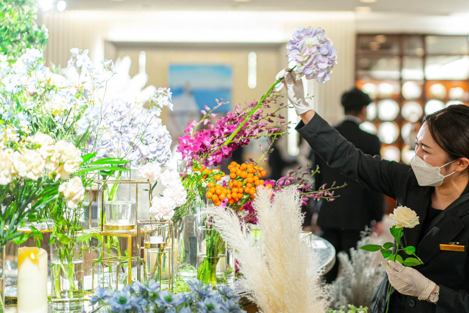 ザ ストリングス 表参道「STRINGS 花マルシェ」装花のドライフラワーやロスフラワーブーケを販売｜写真2