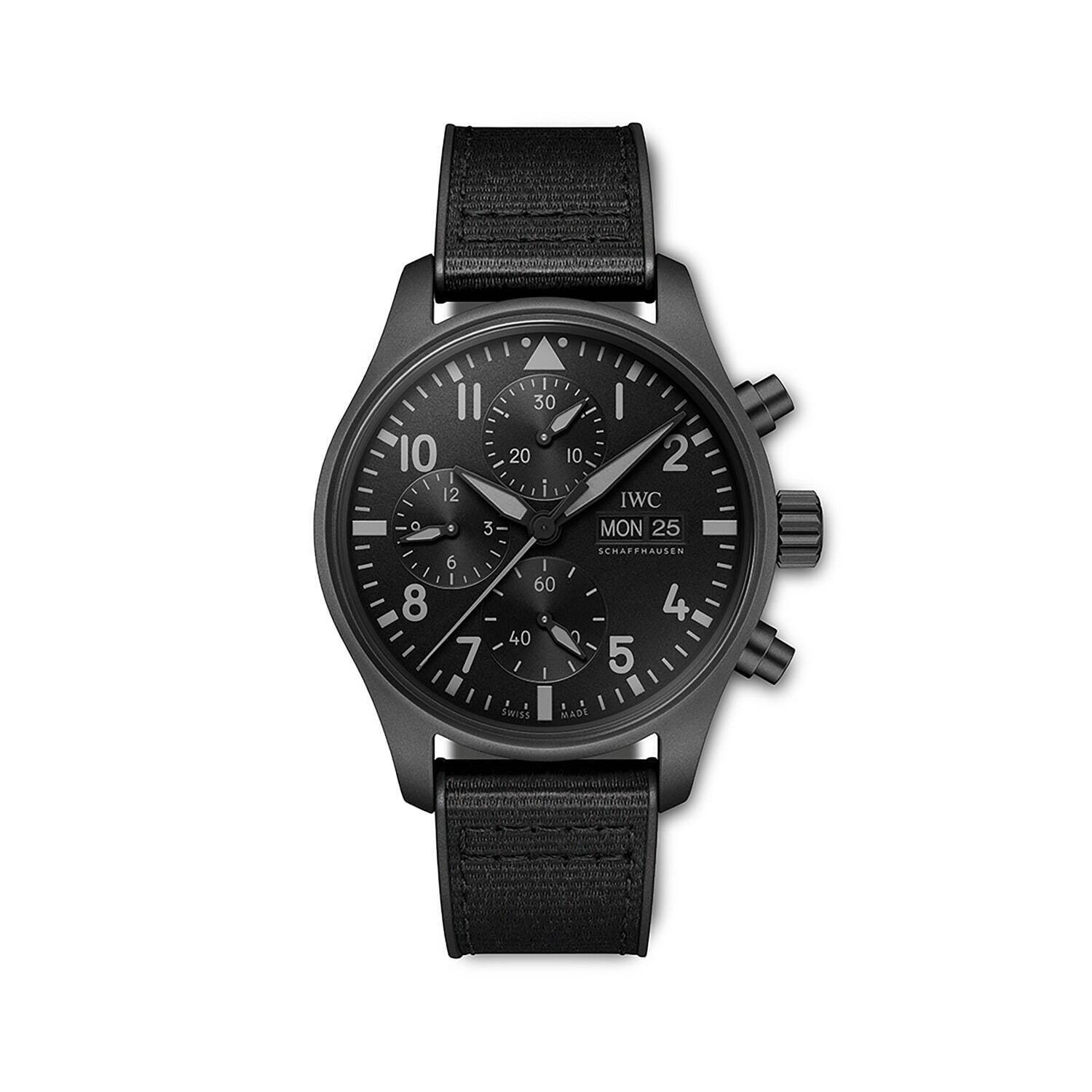 IWCの2022年新作腕時計、「トップガン」にオールブラックの41mmクロノ 