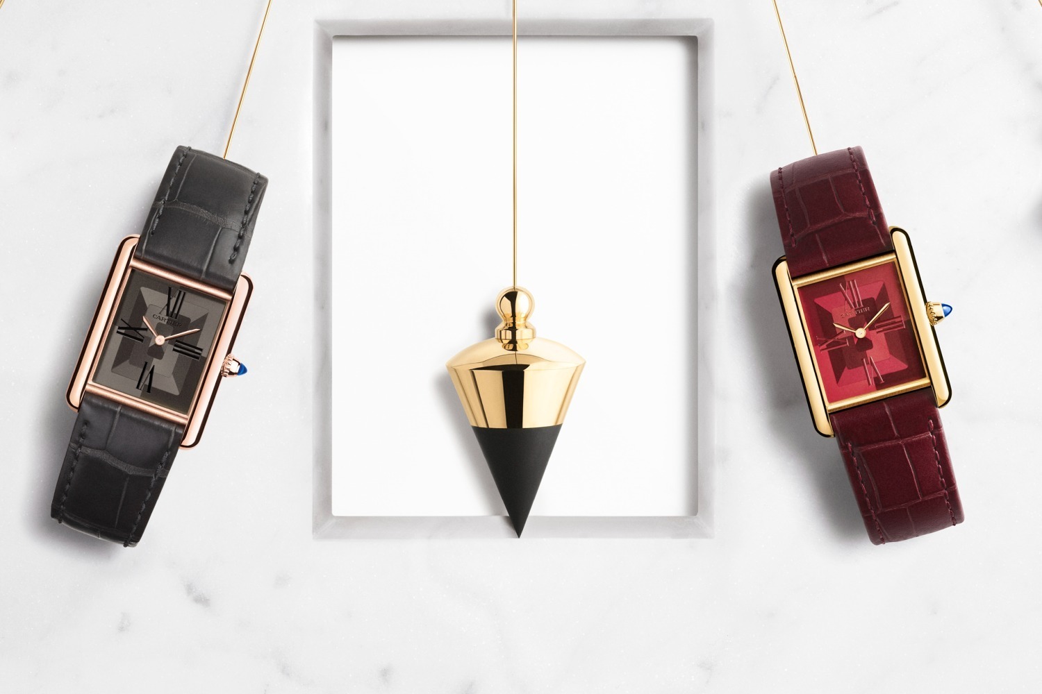 カルティエの腕時計「タンク」22年新作、鮮烈レッド＆ミニマルな“漆黒”ダイアル