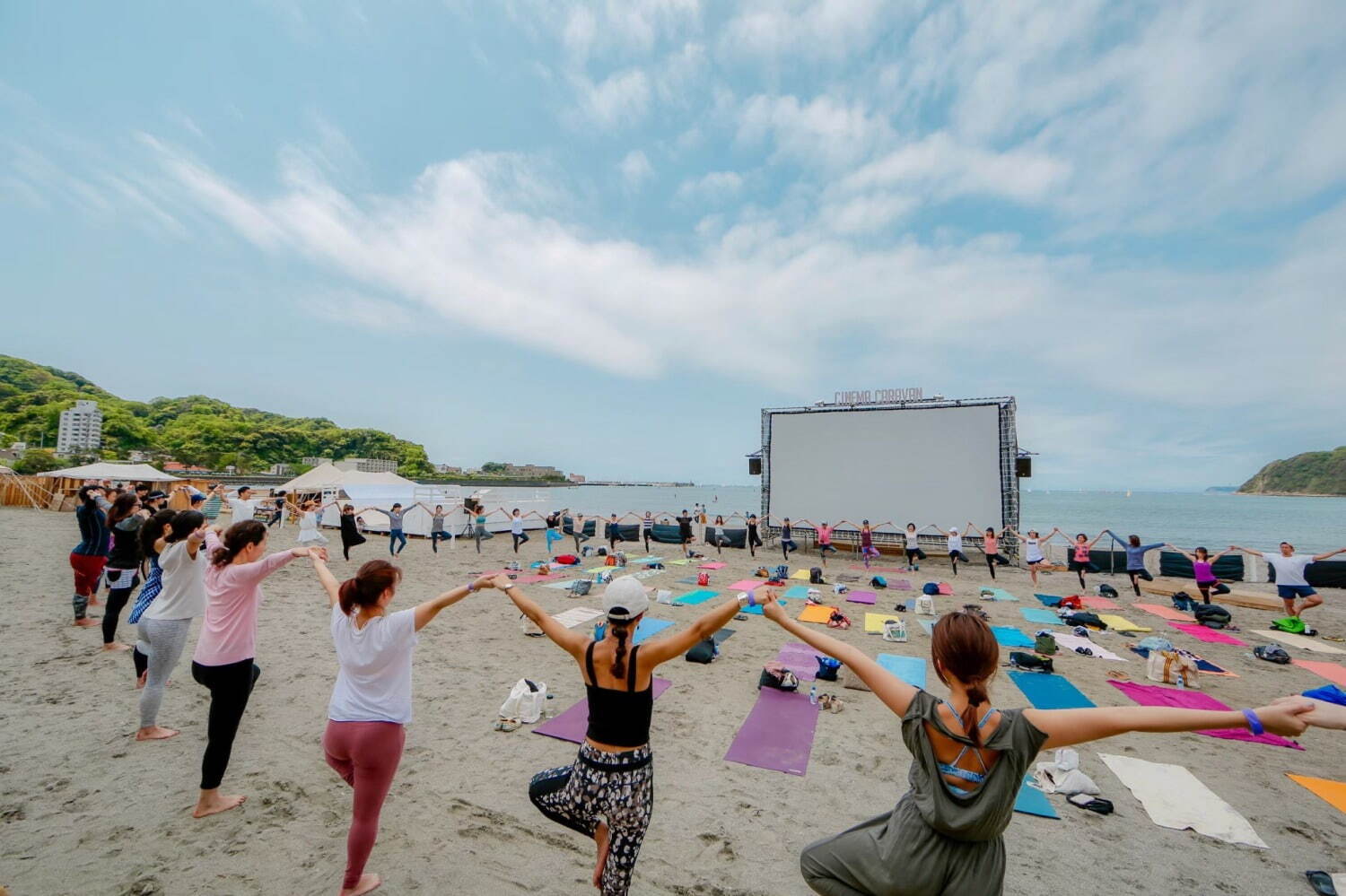 野外映画上映イベント「第11回逗子海岸映画祭」湘南エリア初夏の風物詩が再び、フードコートやバザールも｜写真18