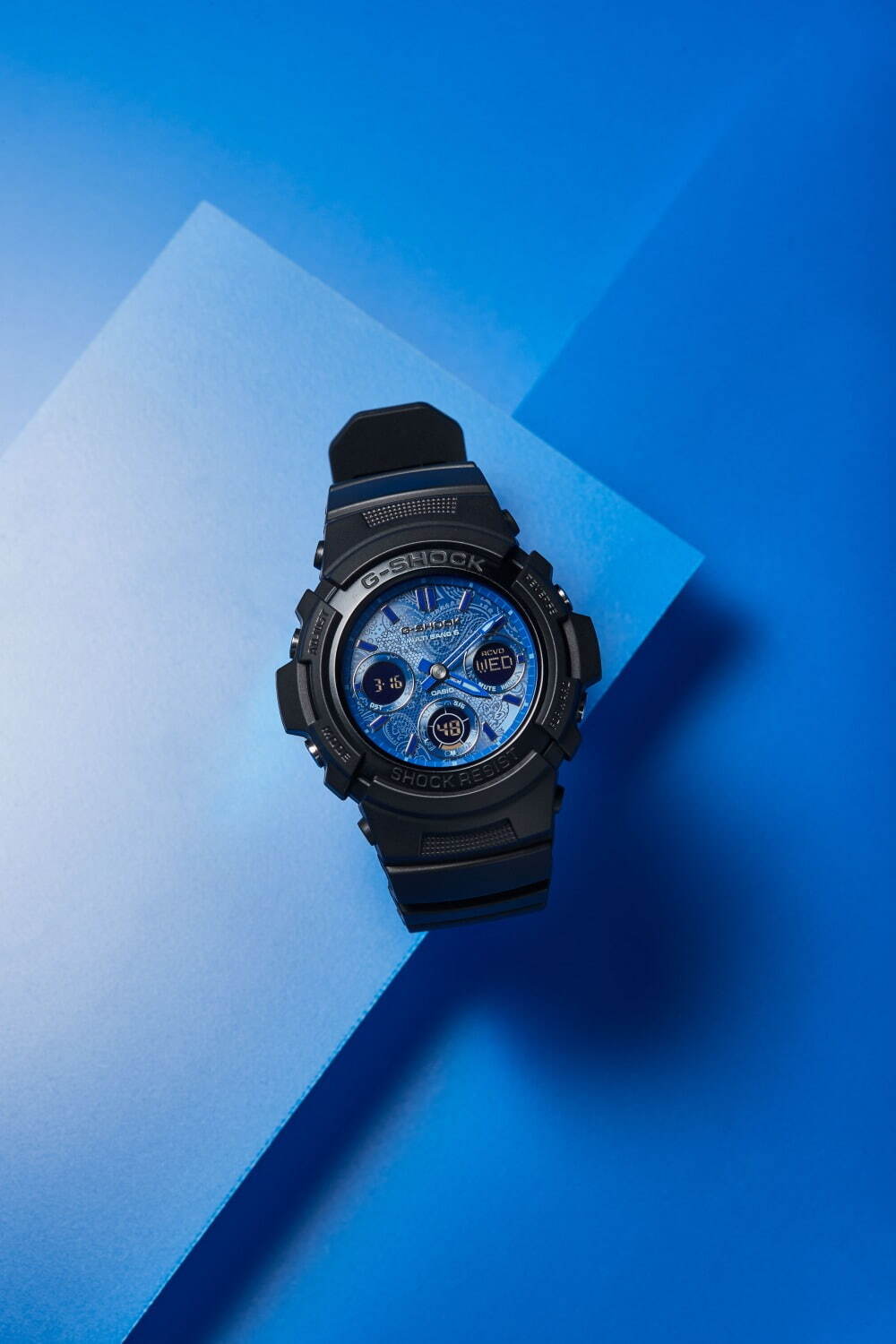 G-SHOCKからブルーペイズリー柄の新作モデル、定番スクエアやオクタゴンベゼルなど4機種｜写真1