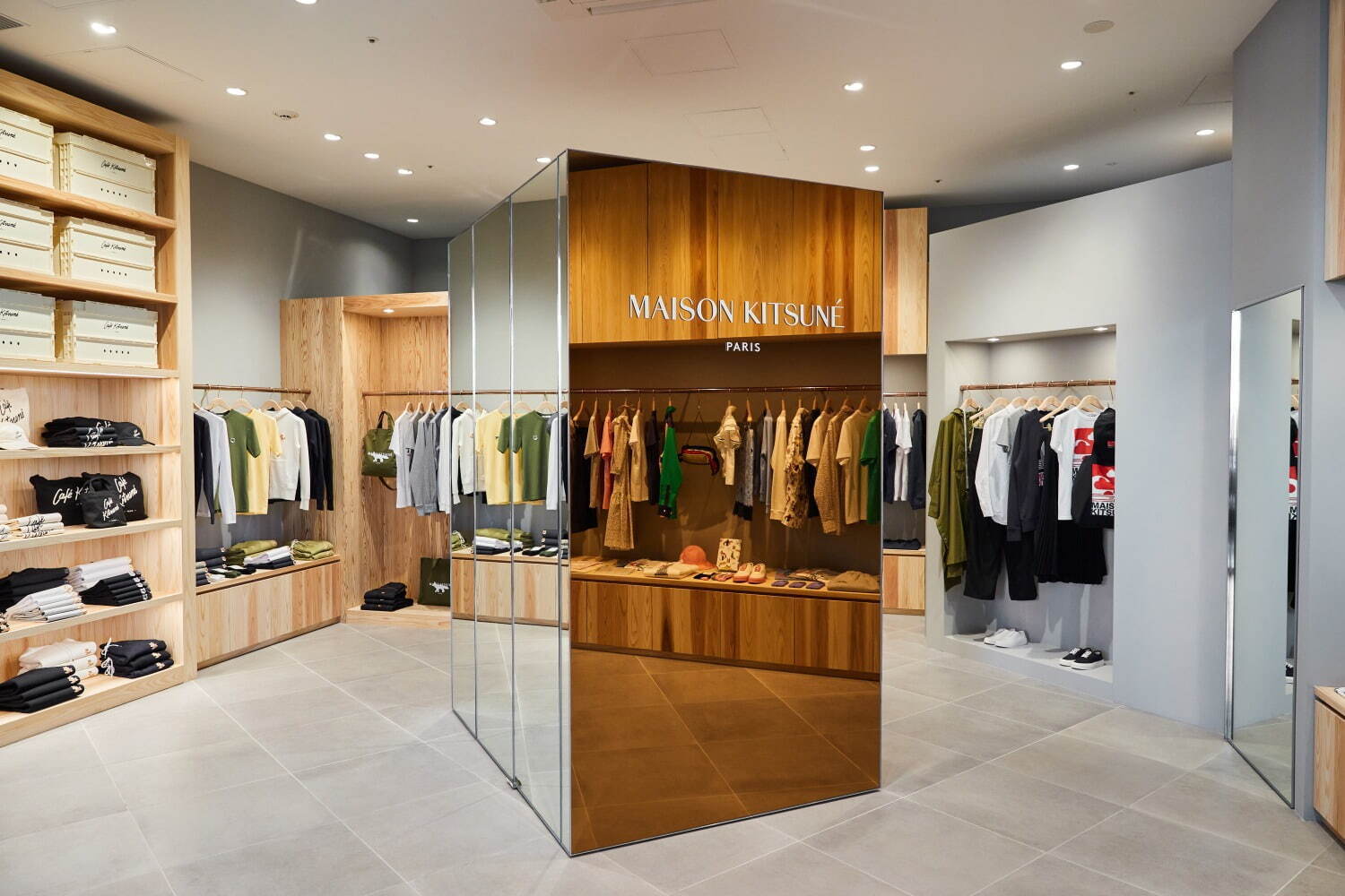 メゾン キツネ(Maison Kitsuné) メゾン キツネ 渋谷｜写真3