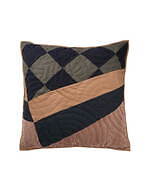 A.P.C.“アンデス文化着想”の幾何学模様キルト＆カラフルクッション｜写真26