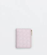 ボッテガ・ヴェネタの新作財布＆トートバッグ、“パステル”トーンのレモンやグレープ色｜写真1