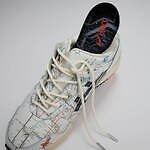 “地下鉄の路線図”モチーフのレザースニーカー、アトモスとアシックス・スポーツスタイルがコラボ｜写真1