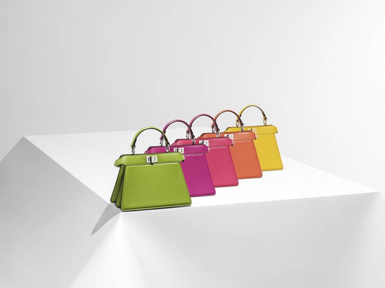 FENDI マイクロピーカーブー