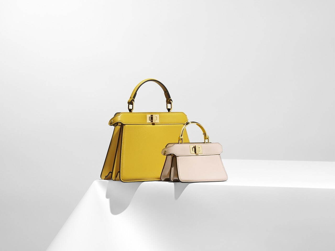 フェンディ(FENDI) ピーカブー｜写真3