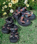 人気ブランド「レディースサンダル」特集、おしゃれヒール＆歩きやすいスポサン〈2022年新作〉｜写真51