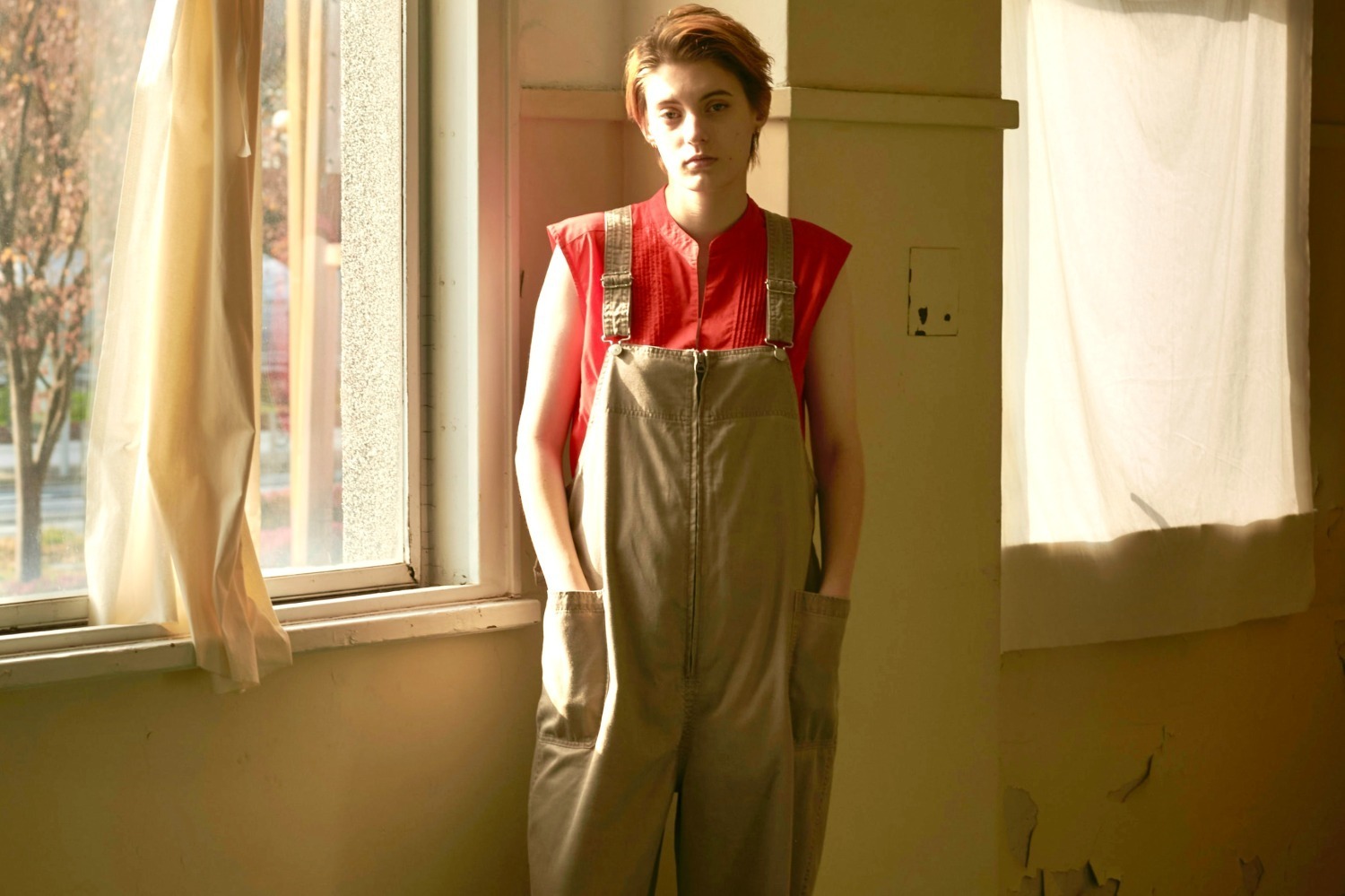 カーキ 2022年夏 ウィメンズ コレクション