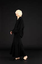 ローブス＆コンフェクションズ 2022-23年秋冬ウィメンズコレクション、強さを求めて創造を手にする｜写真22