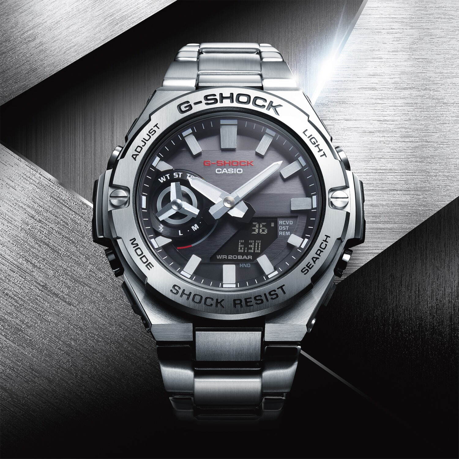 G-SHOCK“メタル×樹脂”の新作ソーラー腕時計、角度によって異なる質感のベゼル搭載｜写真1