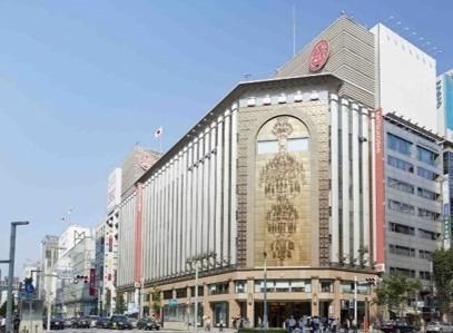 「アートアクアリウム美術館 GINZA」銀座三越にオープン、金魚が舞泳ぐ常設アート空間｜写真16